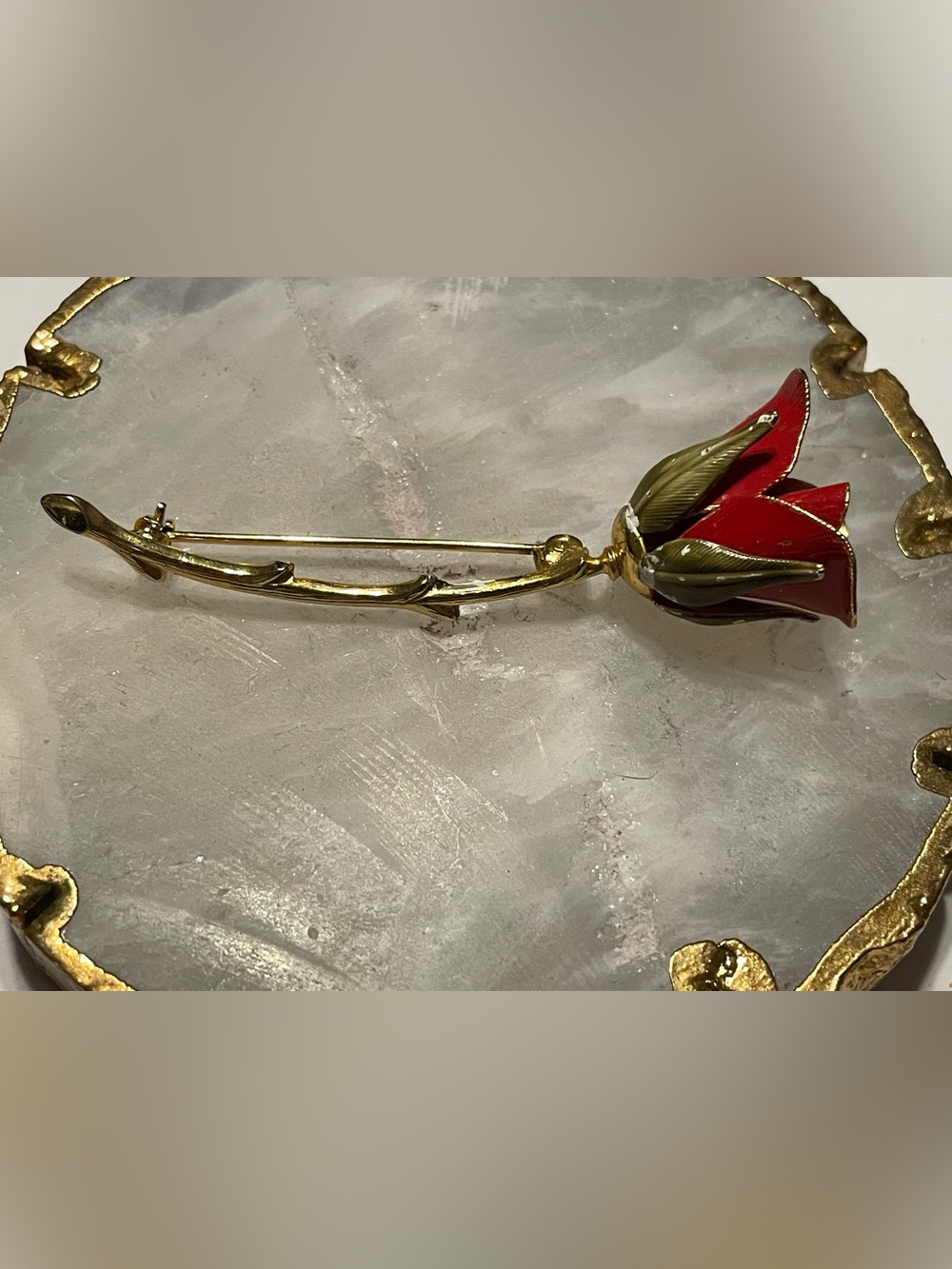 Vintage Enamel Rose Flower Gold Tone Brooch #0137